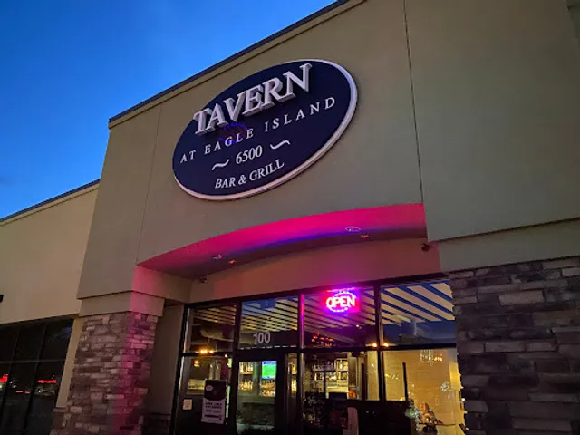 Tavern at Eagle Island