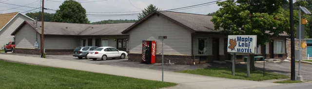 Maple Leaf Motel