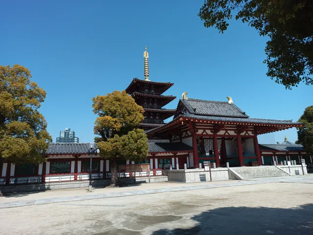 Shitenno-ji Nandaimon (Grand South Gate)
