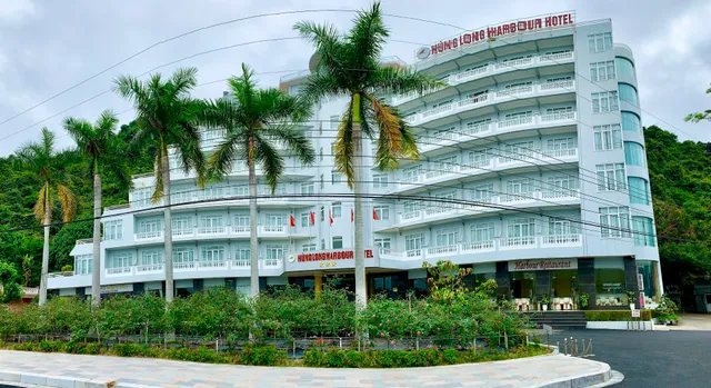Hung Long Harbour Hotel