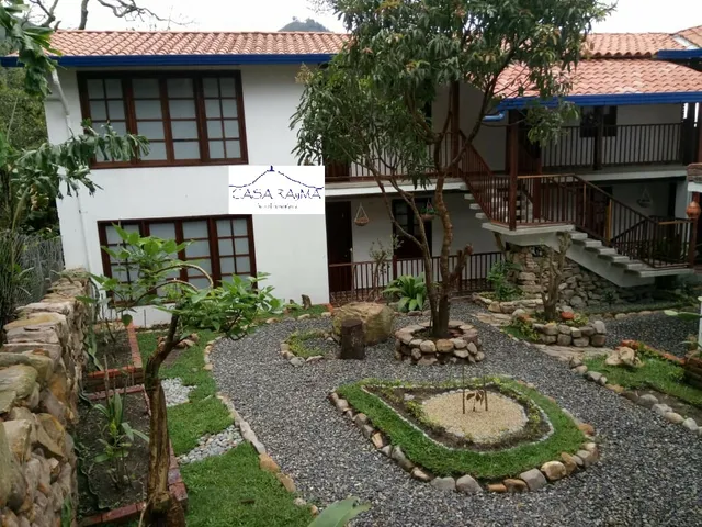 Casa RAyMA alojamiento . Celebra la vida .