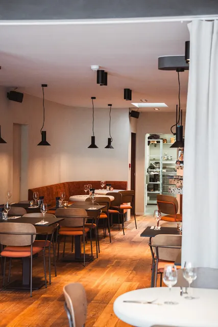 Charbon Ieper | Restaurant - Hotel