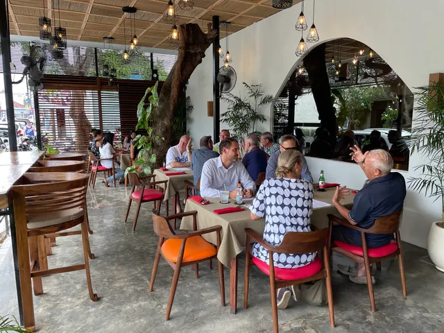 The Island Grill & Lounge