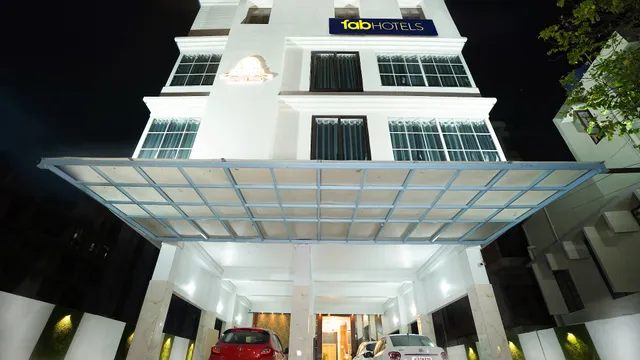 FabHotel Prime Royal Inn