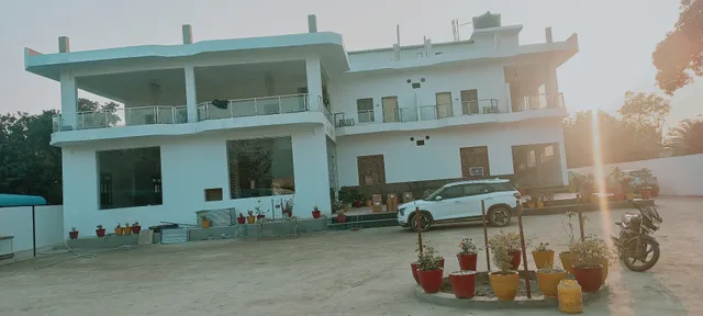 Sree Krishna Hotel &Resort