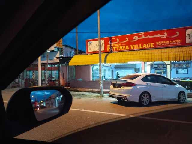 Restoran Pattaya Village