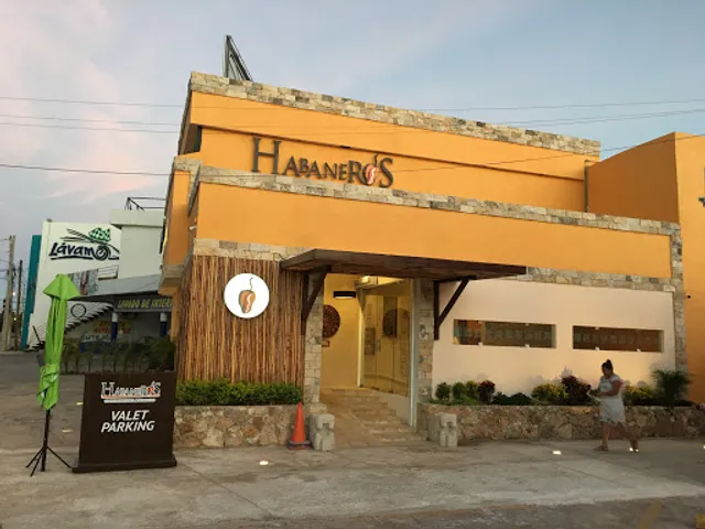 Habaneros Casinos - Cocina Yucateca y Mariscos