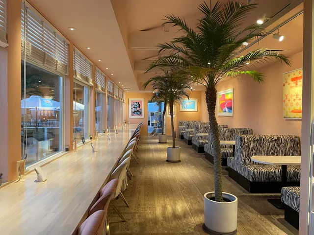 SURF SIDE CAFE Palm Beach Gardens