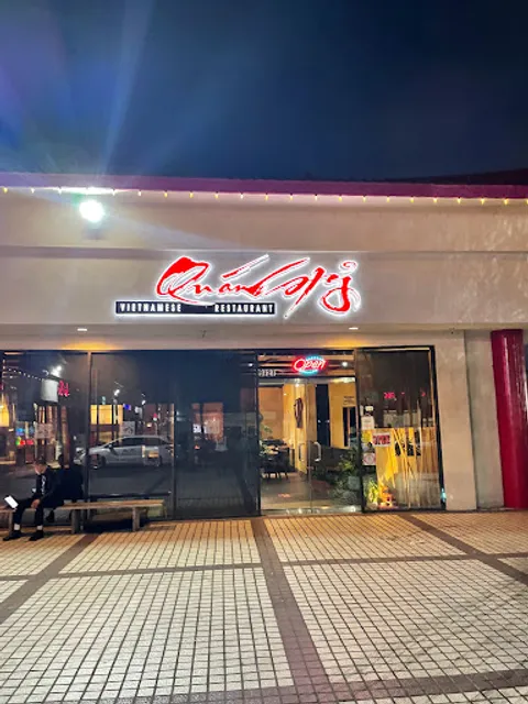 Quán Hỷ Restaurant