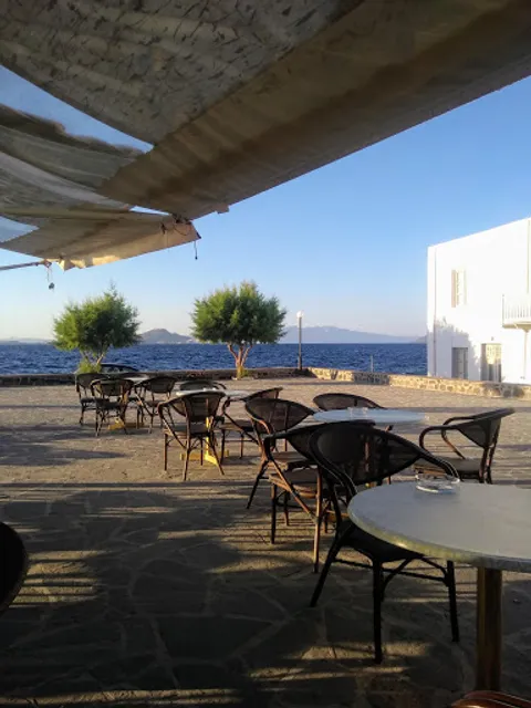 Alexandros cafeteria pizzeria