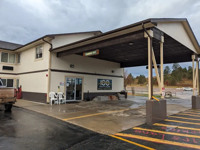 Colstrip Inn & Suites