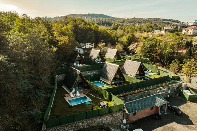 Alis Paradise Bungalov