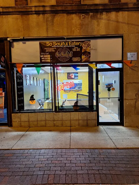 So Soulful Eatery Evanston