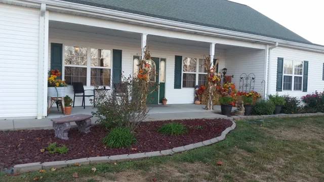 R & R Country Care Senior Living