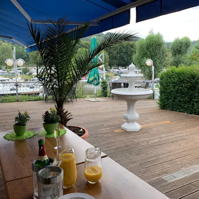 Alo's Hafenrestaurant