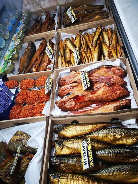 RYBNY RAJ Bukowska 100 Poznań