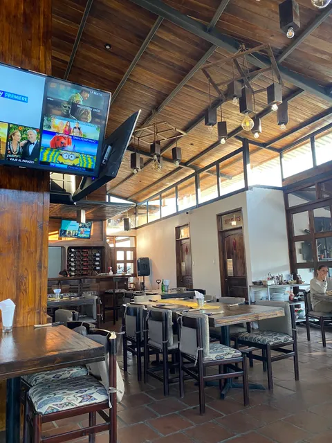 Donde Mario's Campestre