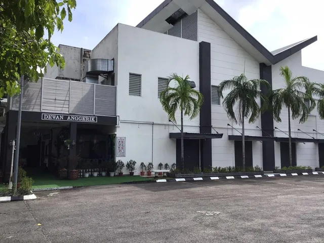 Dewan Anggerik Glenmarie