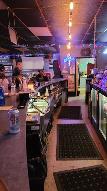 Wayside Tavern & Patio