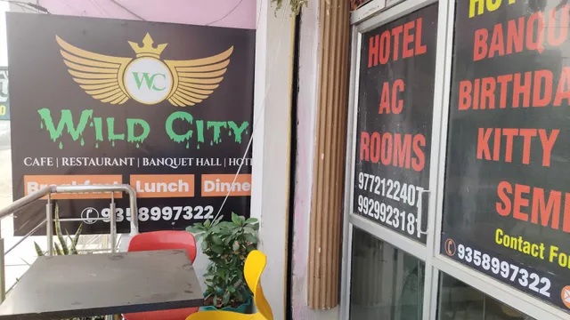 Wild City Hotel and restaurant