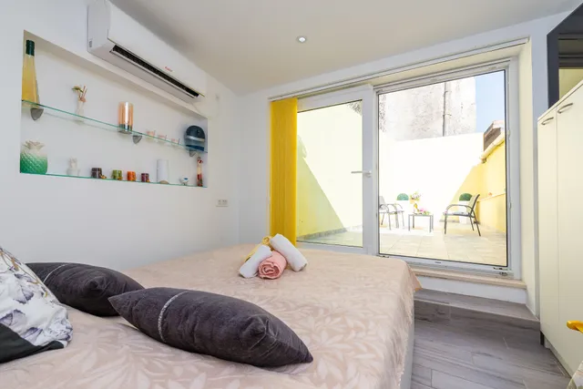 Studio Apartment Lučić