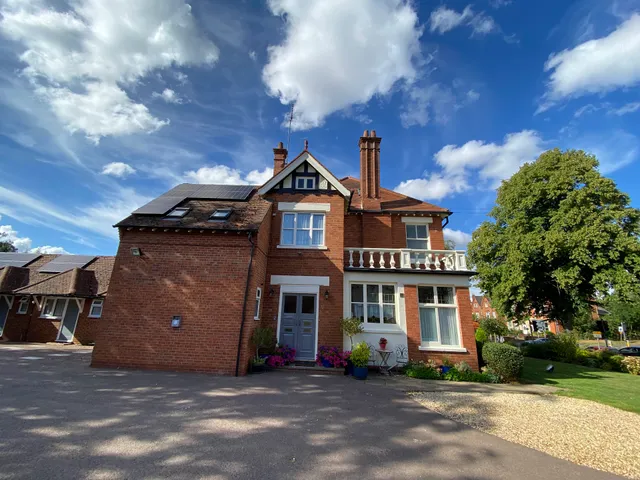 Fairlawns Guest House