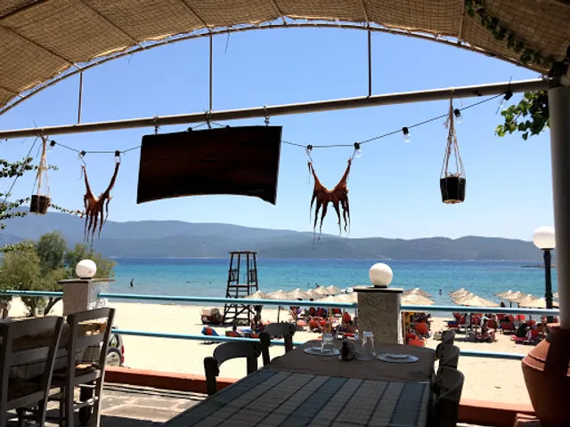 Anatoli Restaurant-Beach Bar