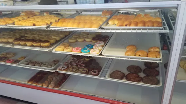 Donut Palace