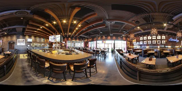 Browns Socialhouse Eagle Landing