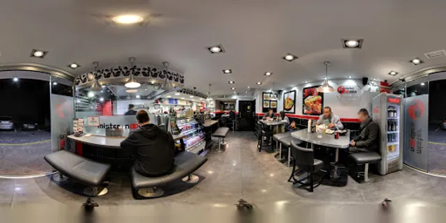 Mister Noodles Riviera del Sol