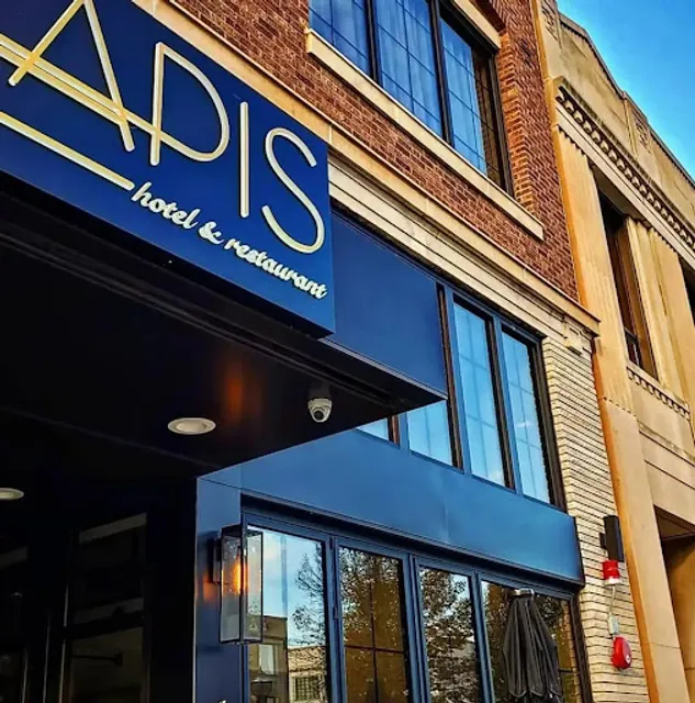 The Apis Hotel & Restaurant