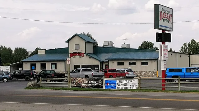Three Forks Market & RV Park