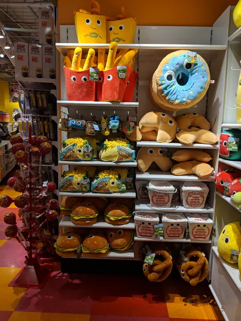 IT'SUGAR Denver Pavilions