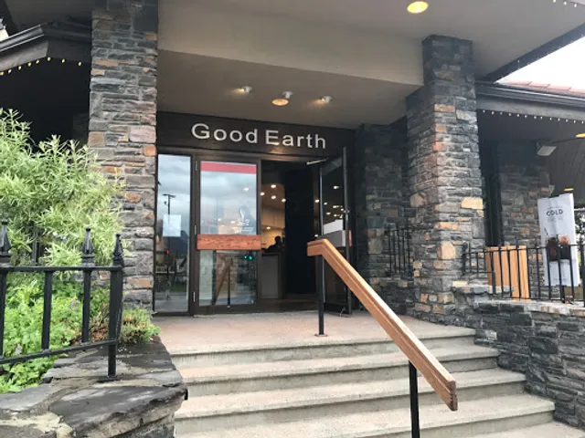 Good Earth Coffeehouse - Banff