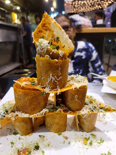 Friends corner chinese and juice