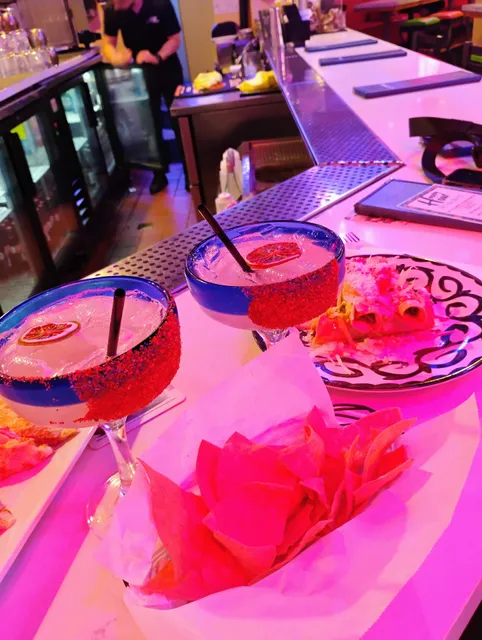 Los Patrones Mexican Cuisine & Cantina