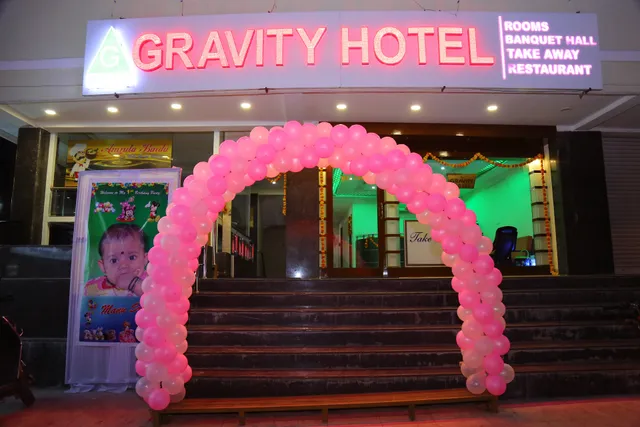 Gravity Hotel