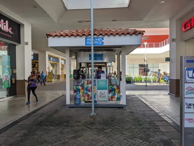 Macroplaza Puerto Vallarta