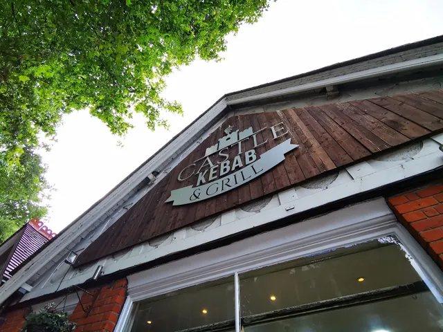 Castle Kebab And Grill