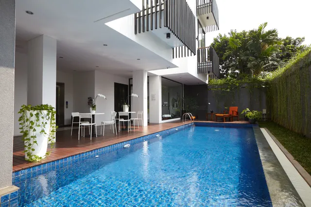 White Tree Residence