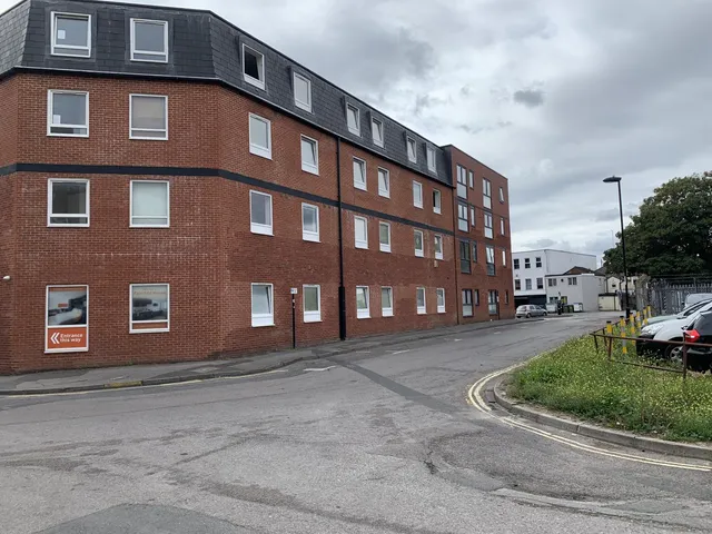 Fairchild House - Accommodation & Apartments Southampton