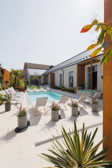 Dripper Urban Retreat