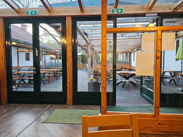 Hofstadlheuriger Weinstube Goldfuß