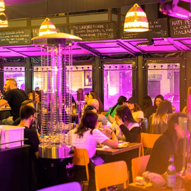 Macello, spaderia e mescita