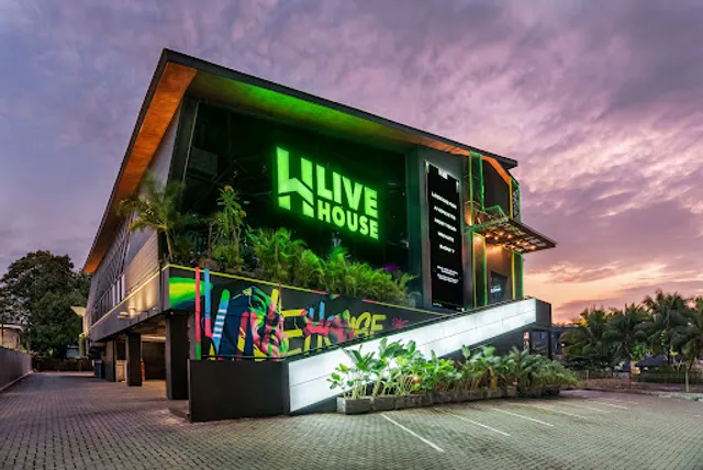 HW Livehouse Kelapa Gading