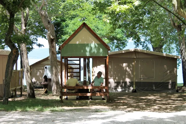 Parco del Lago Glamping & Lodges