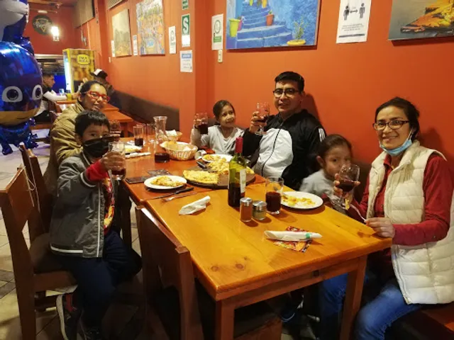 Peñonetti Pizzería & Wine-Bar