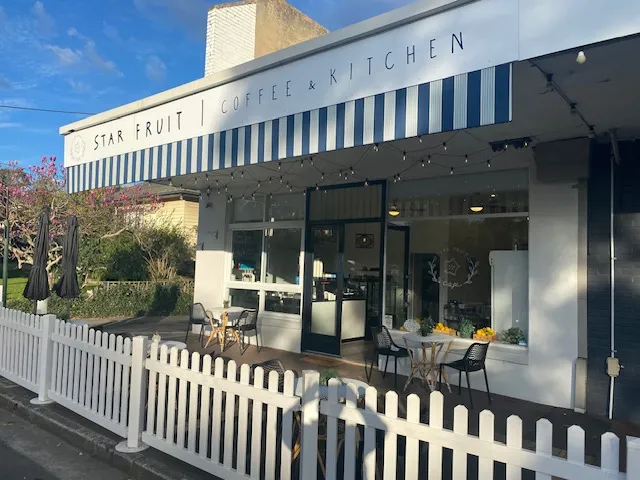 Star Fruit Cafe