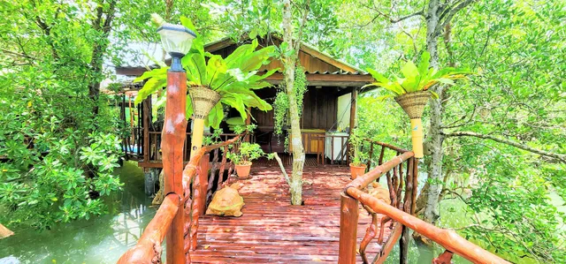 Phang Nga Bay, Khanittha Homestay.