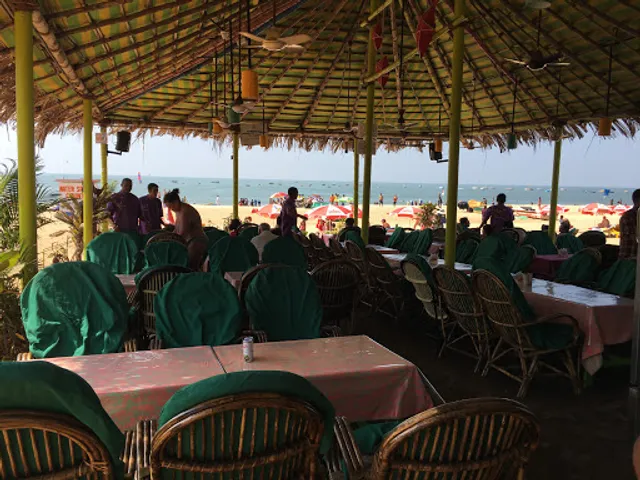 Lucky Star Beach Shack